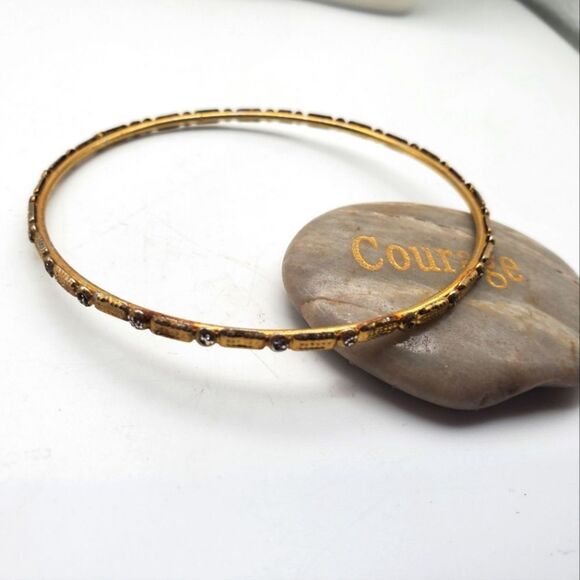 Egyptian goddess crystal encrusted bracelet‎ bangle - Picture 1 of 3